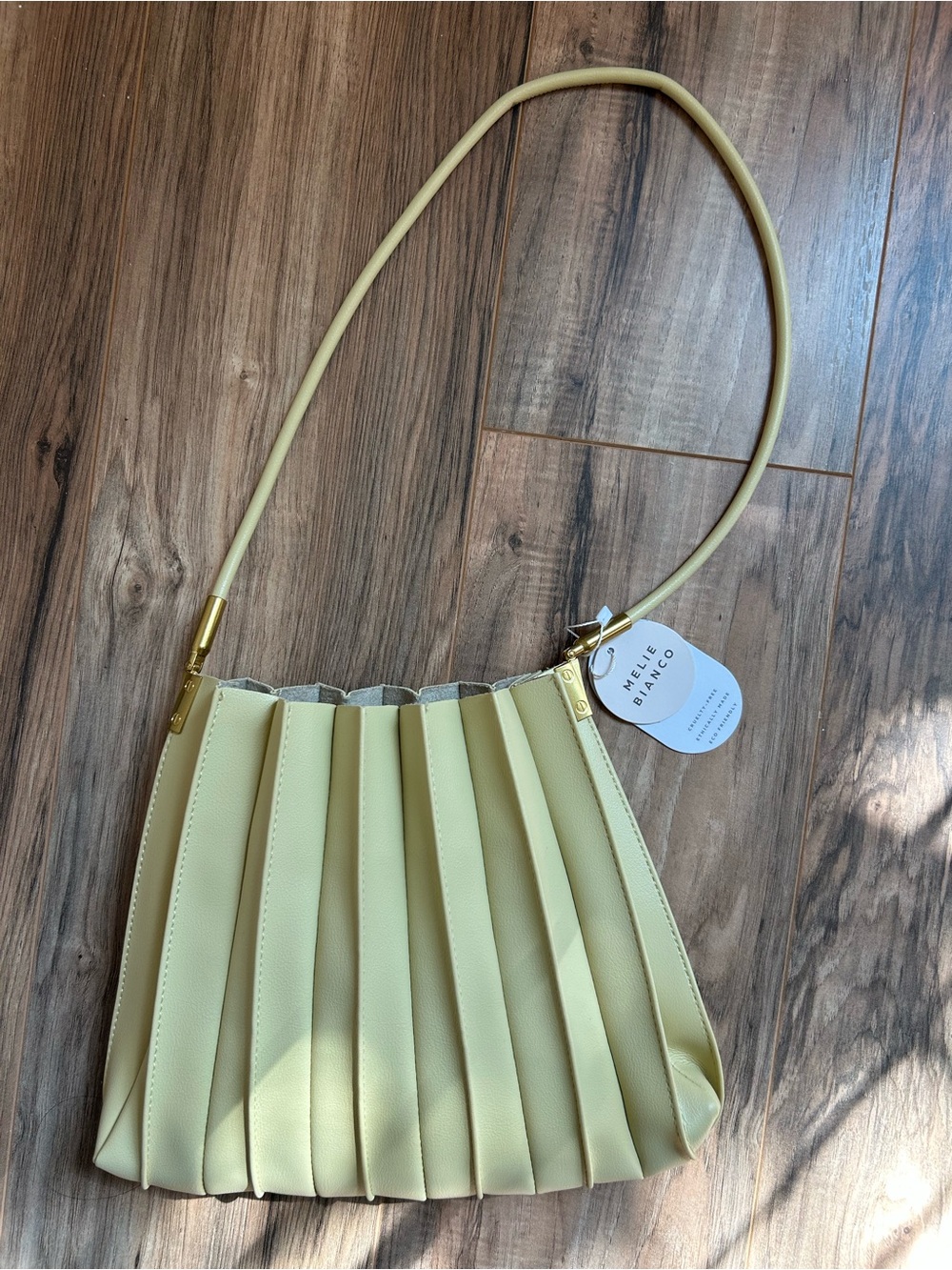 Melie Bianco Carrie pleated bag in Avocado